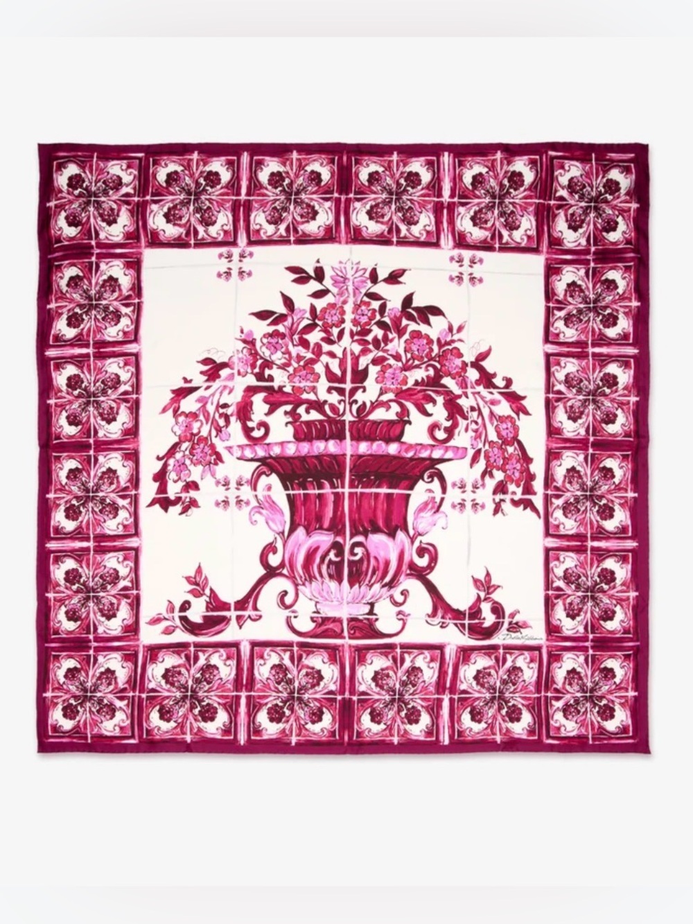 DOLCE & GABBANA Majolica-print
twill scarf